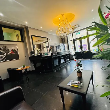 Bridge Park Hotel-2